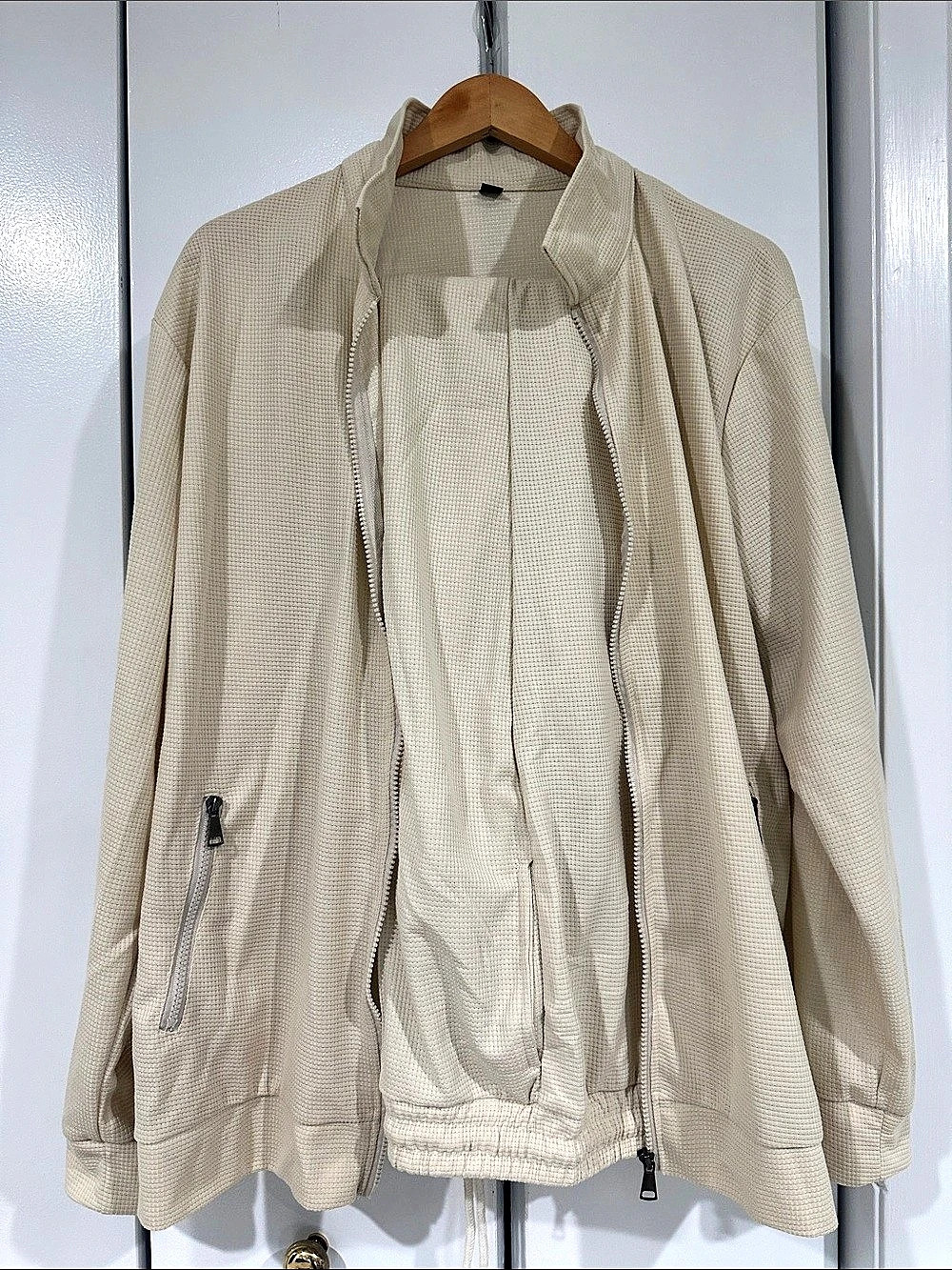Lightweight Zip Jacket Cream XL Like New